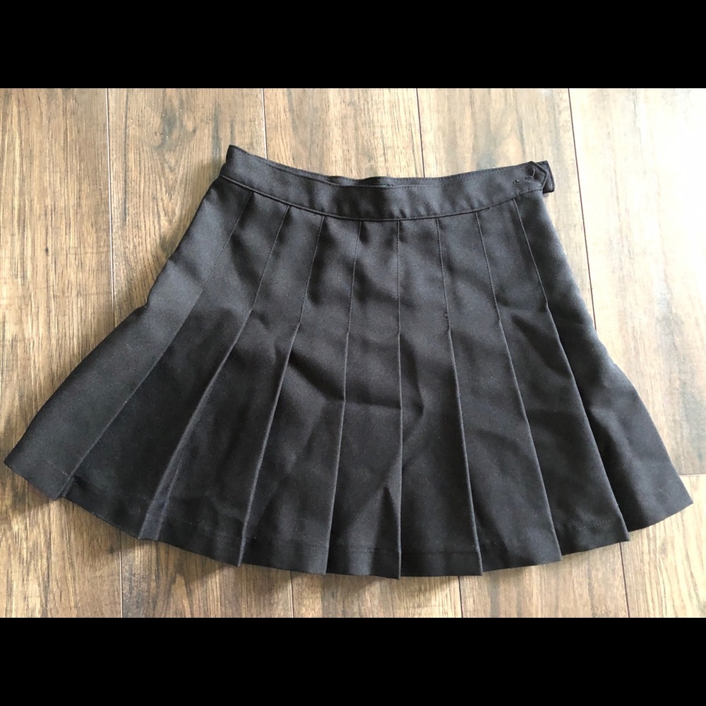 American Apparel tennis skirt in black